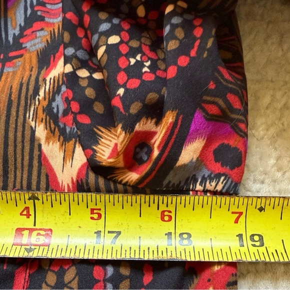 Soft Surroundings Tunic Top Size Small Black Red Peasant Boho Career Work Fall - Picture 8 of 9
